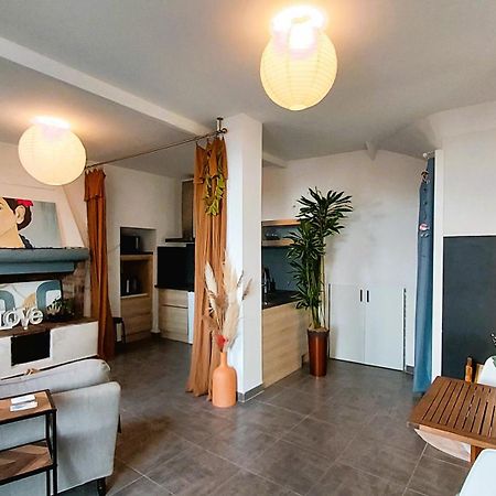 L'Appartement De L'Arche Châteauneuf-de-Gadagne Exterior foto